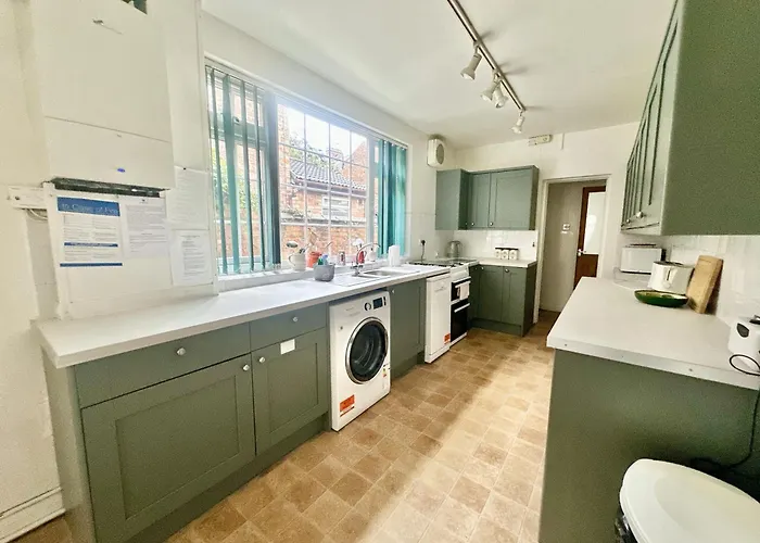 Dom wakacyjny Nunmill Nest By Bishy Road With Free Parking