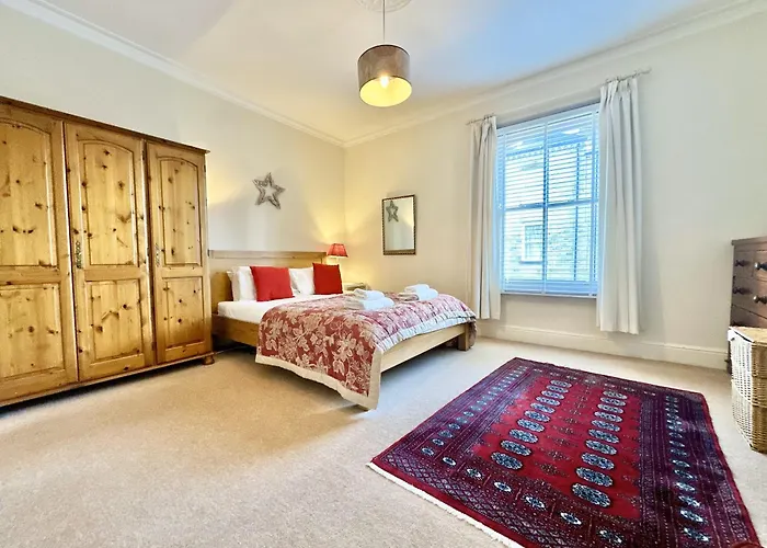 Nunmill Nest By Bishy Road With Free Parking