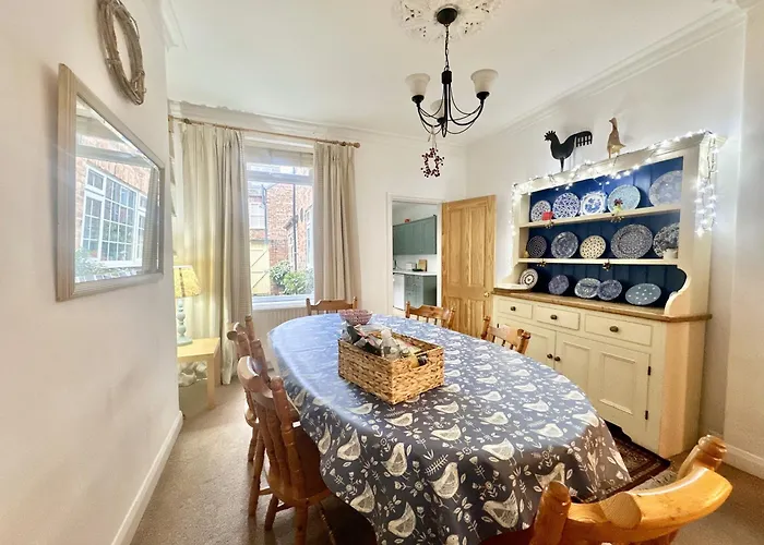 Nunmill Nest By Bishy Road With Free Parking York