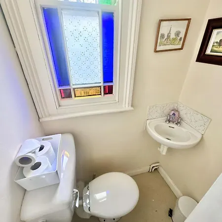Nunmill Nest By Bishy Road With Free Parking Holiday home *