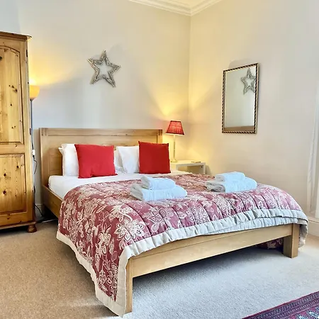 Nunmill Nest By Bishy Road With Free Parking Holiday home York