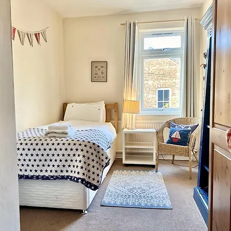 Prázdninový dům Nunmill Nest By Bishy Road With Free Parking York