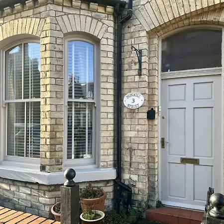 Nunmill Nest By Bishy Road With Free Parking York